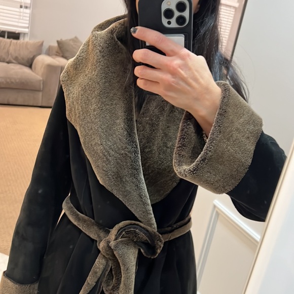 Genuine Shearling Robe Coat - Picture 11 of 15